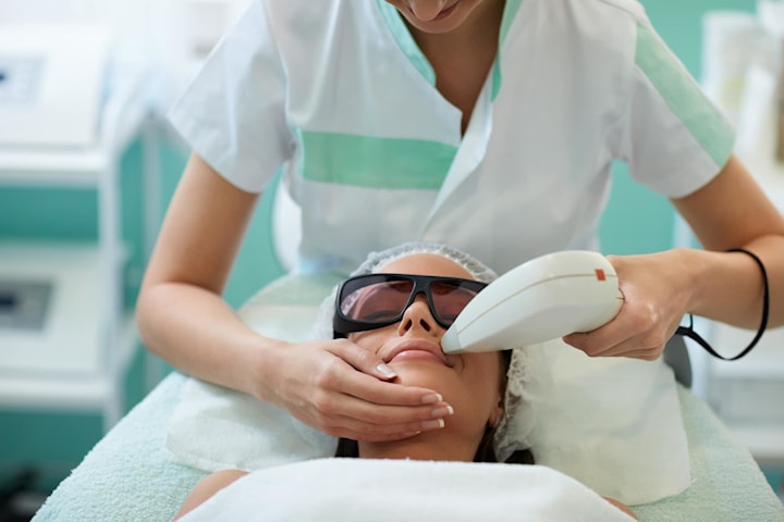Ansiktsbehandling med IPL laser hos Professional Face and skin Clinic