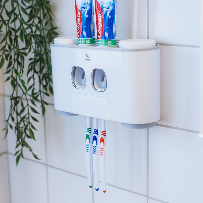 Tandborsthållare automatisk tandkrämsdosering (5 av 10)