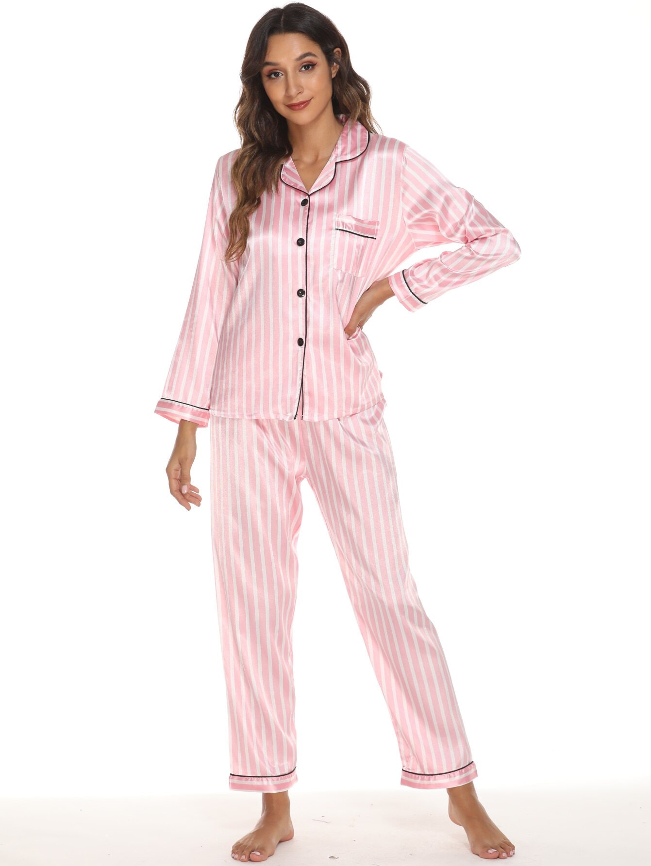 Pyjamassett med skjorte og bukse (4 av 23)