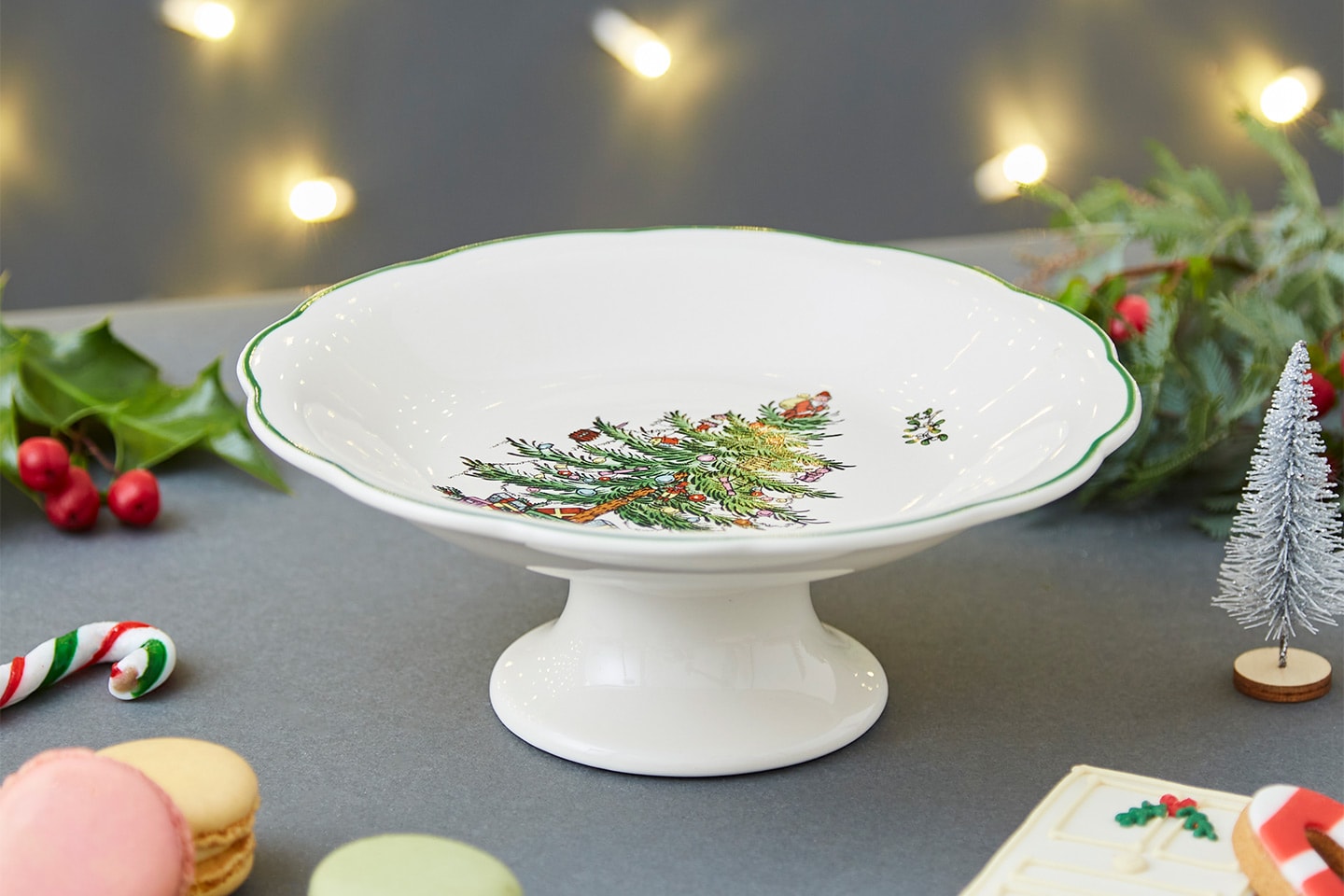 Spode Christmas Sculpted Footed Candy Dish (1 av 4)