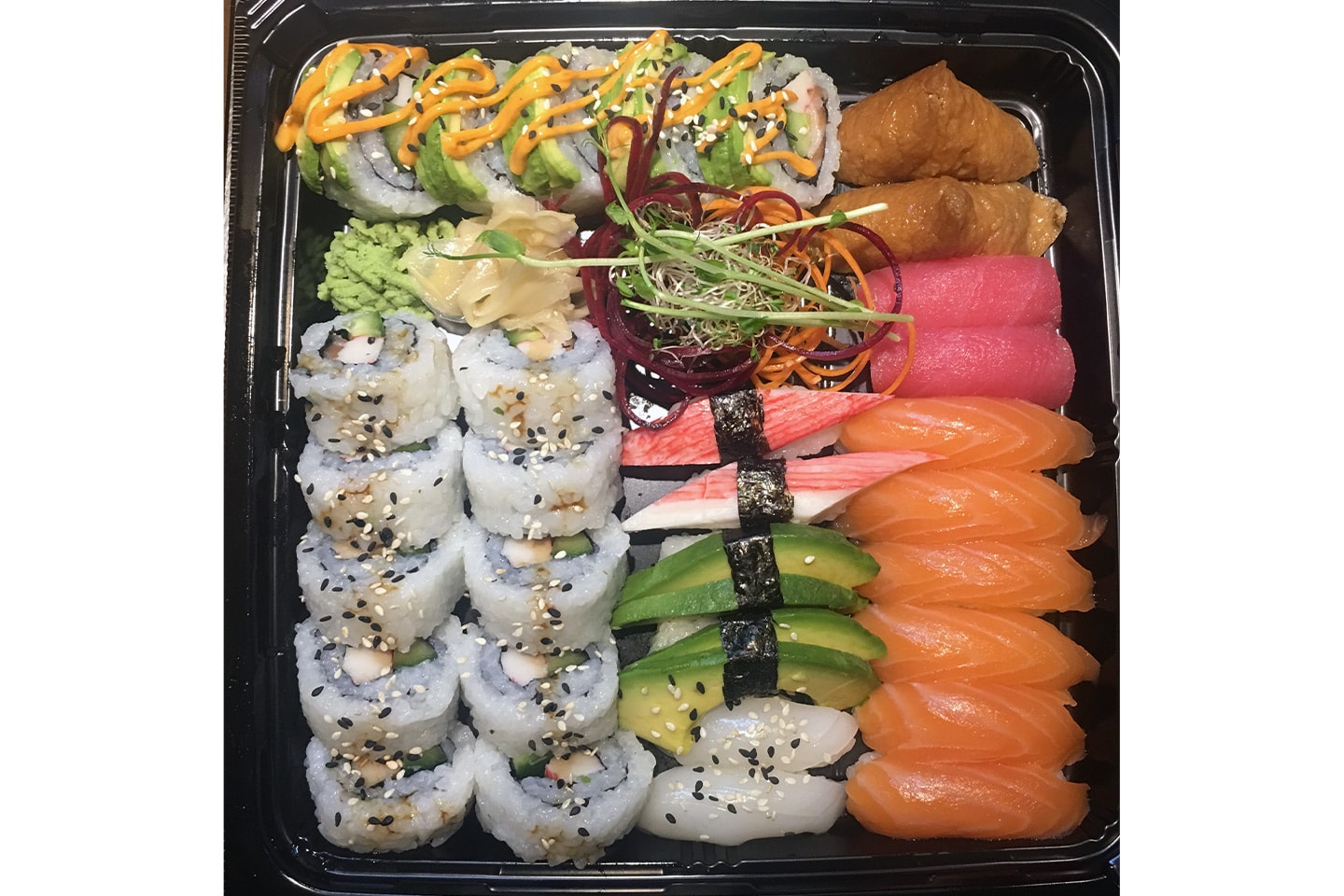 Sushi - 14 eller 30 bitar (1 av 3)