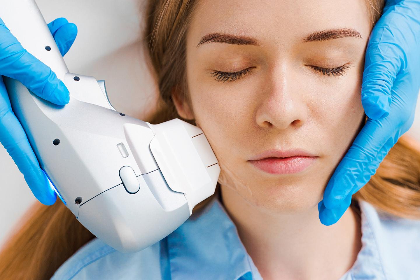 HIFU 7D för hudföryngring på Kungsholmen eller i Fittja