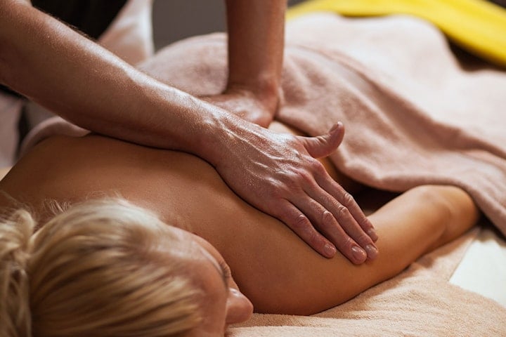 Klassisk massage 45 min hos Release Voice & Body