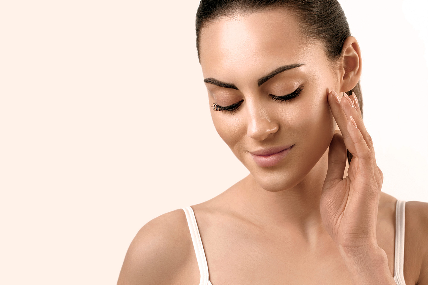 Velg mellom Viscoderm hydrobooster og Viscoderm SkinKoE hos Blush Skin ...