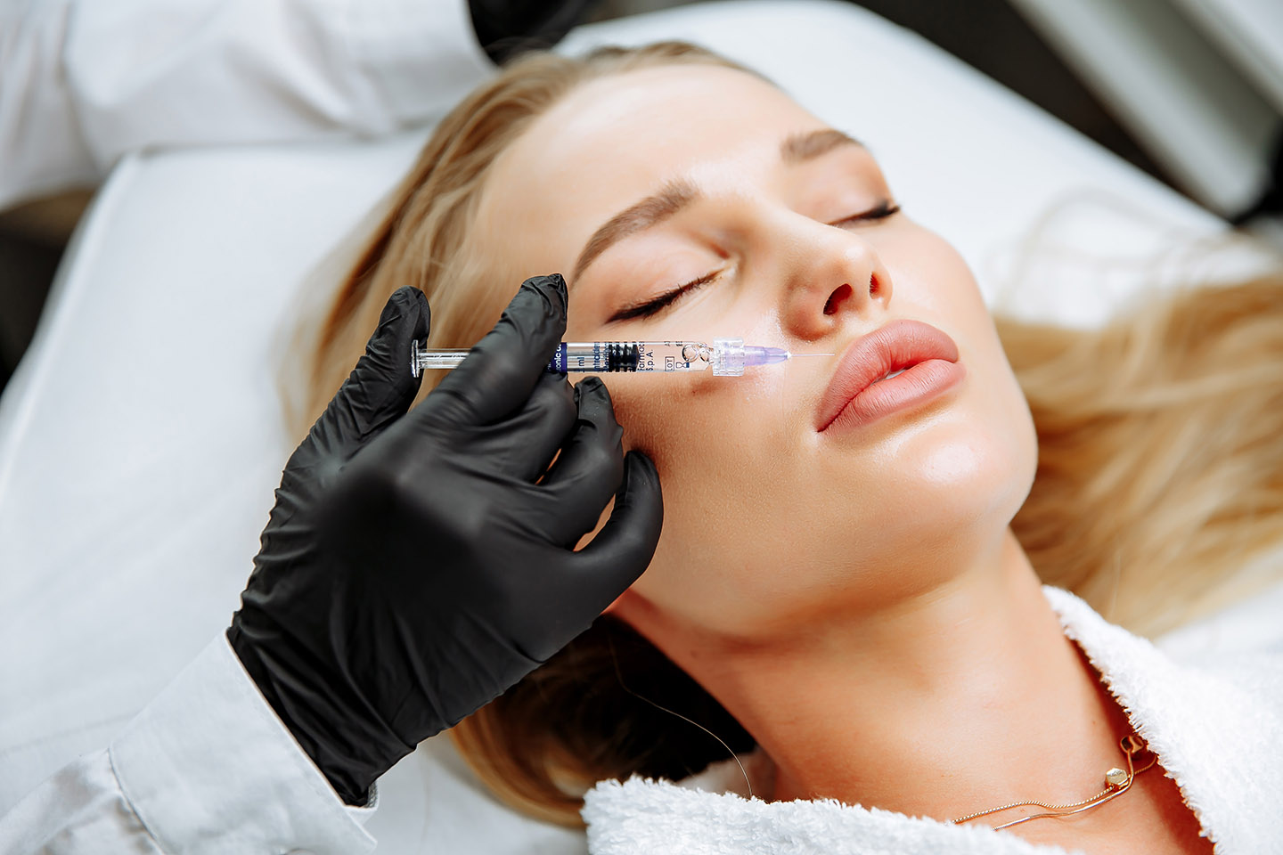 Fillers 1 ml valfritt område hos Biofiller Clinic by Ilda i Haga