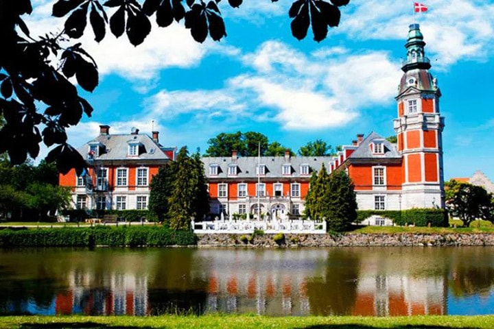 Slottsopphold for 2, velg mellom 6 forskjellige slott i Danmark
