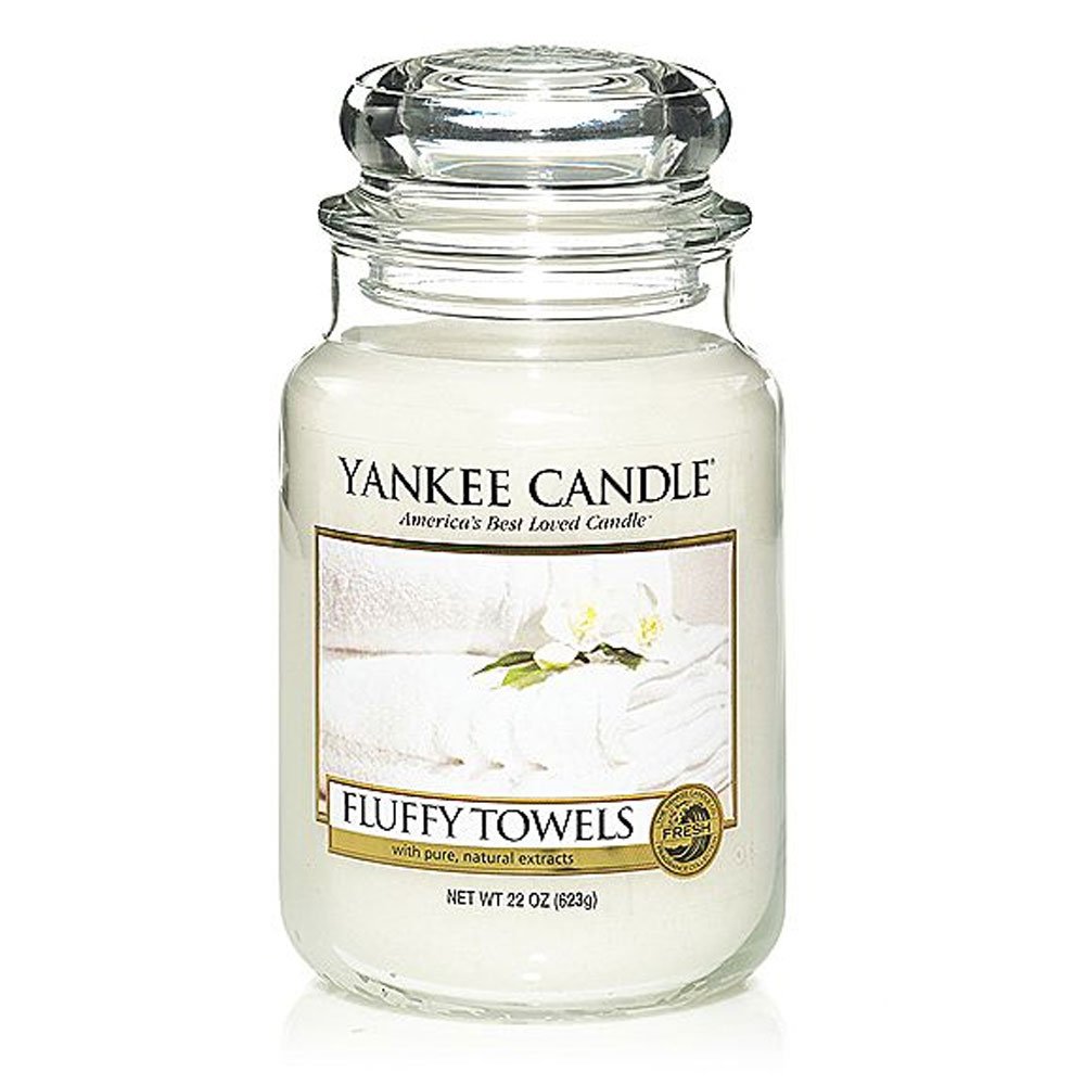 Product Image for Yankee Candle Classic Large Jar Fluffy Towels Candle 623g
