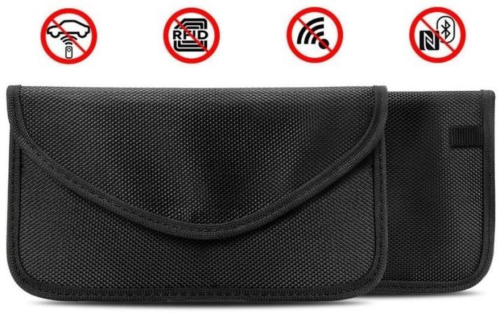Svart väska med RFID-skydd för kort, telefon, bilnycklar, m.m. (1 av 7)