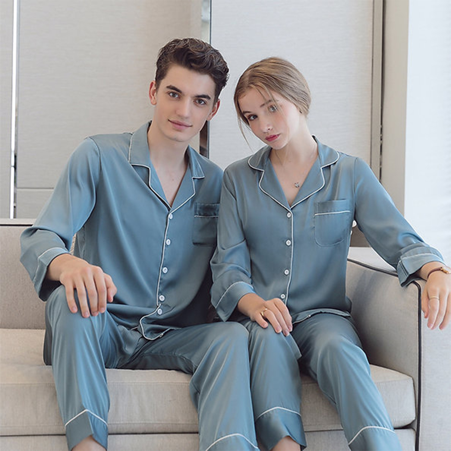Product Image for Langermet pyjamassett for dame og herre