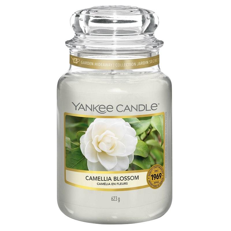 Product Image for Yankee Candle Classic Large Jar Camelia Blossom 623g
