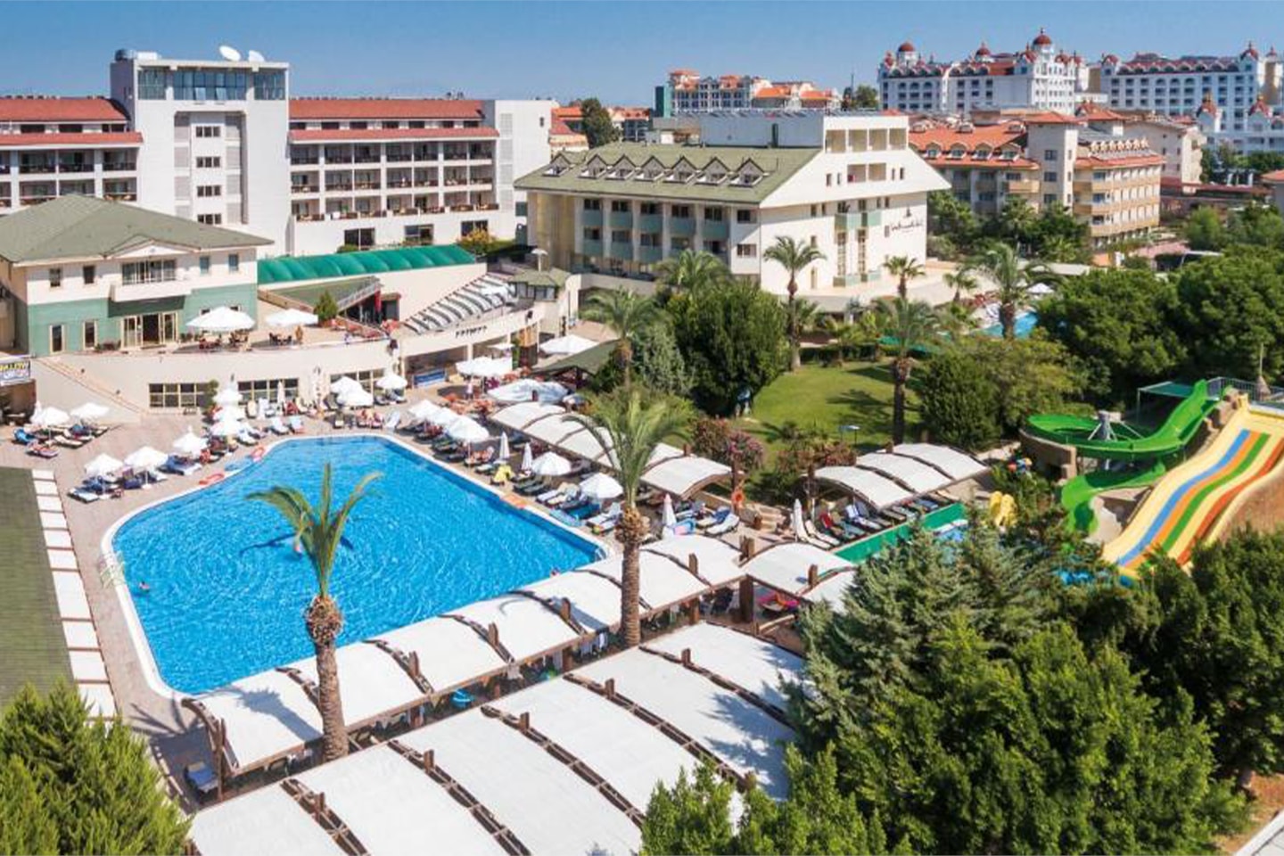 Ta en tidlig sommerferie med 7 netter All Inclusive på 5* hotell i Antalya, inkl. fly (1 av 9)