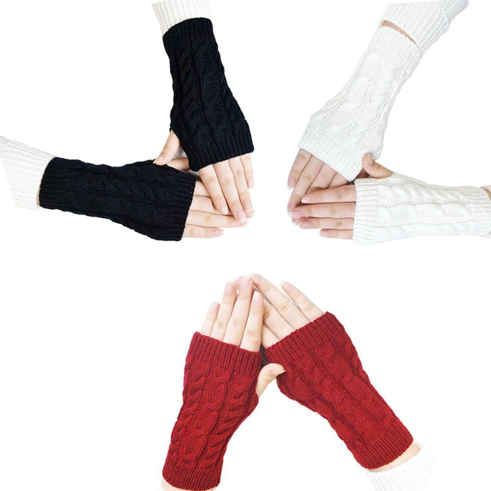 Fingerløse hansker med strikket mønster (1 av 4)
