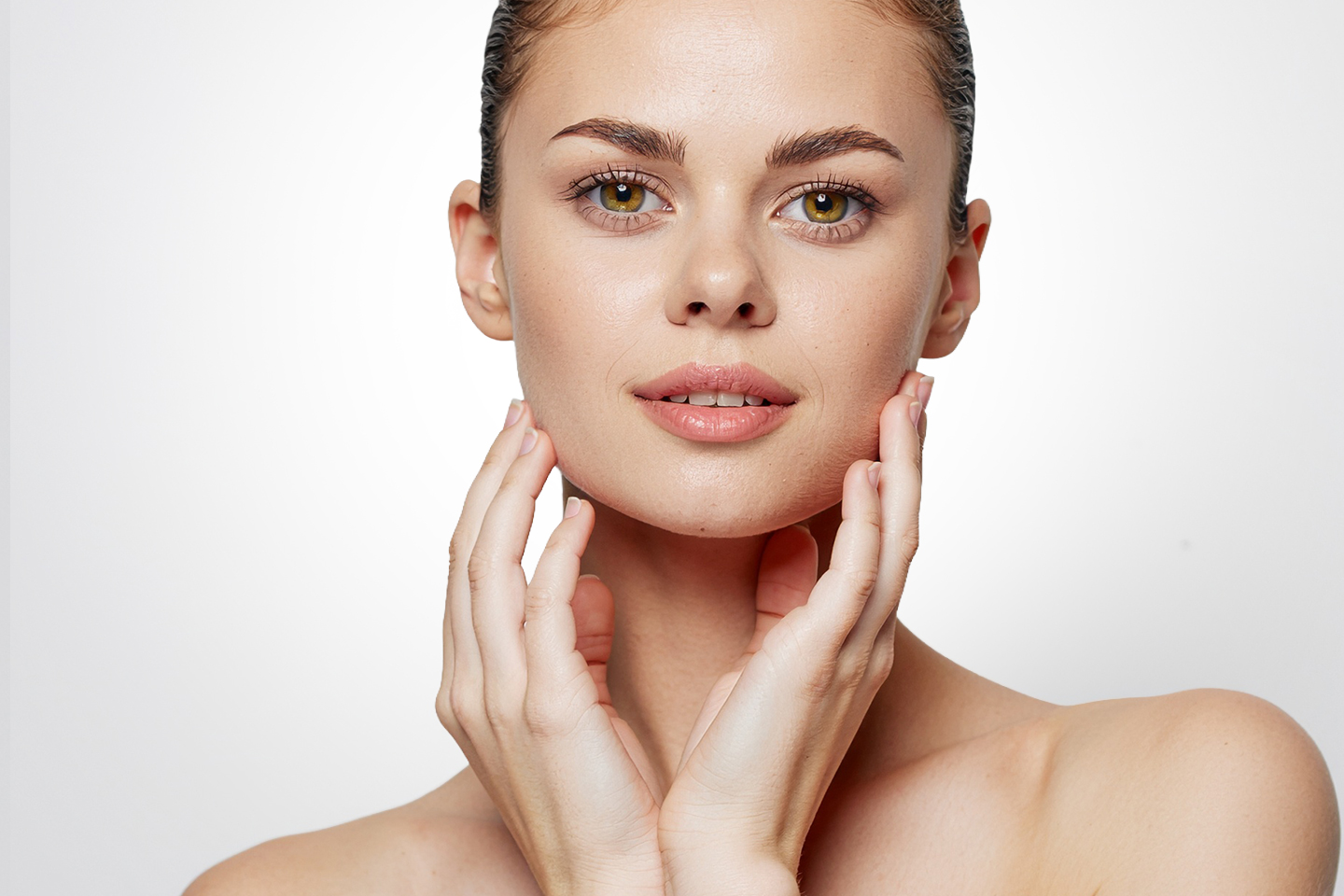 Medisinsk injeksjon og Filler utført av estetisk lege hos Kalbakkenklinikken Medisinske