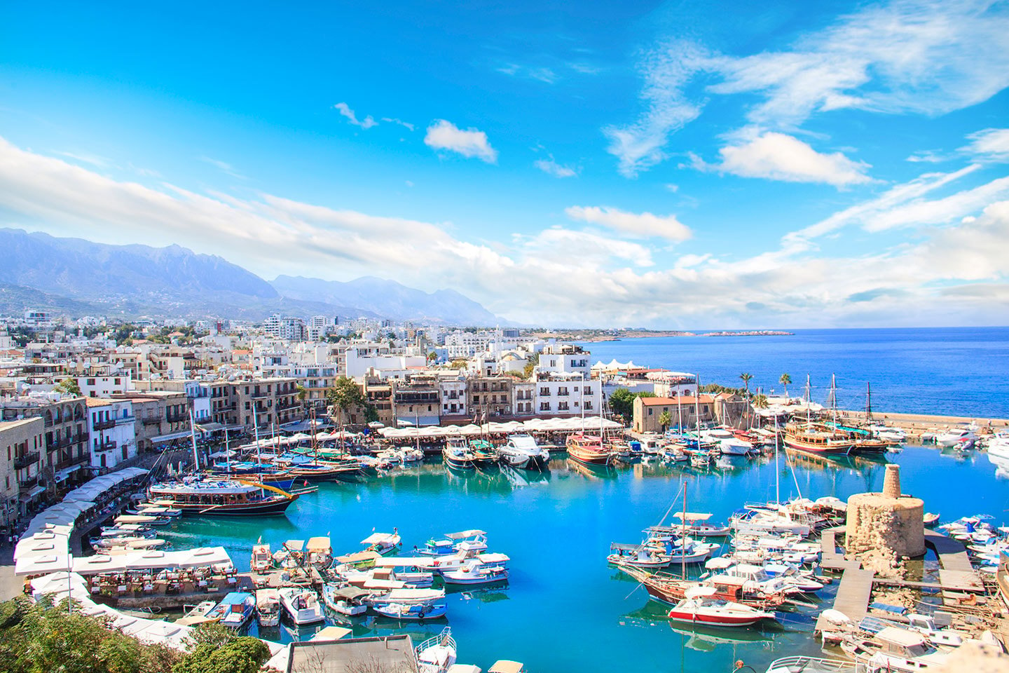 Res till Cypern med Let's deal travel inkl. hotell och flyg (1 av 3)