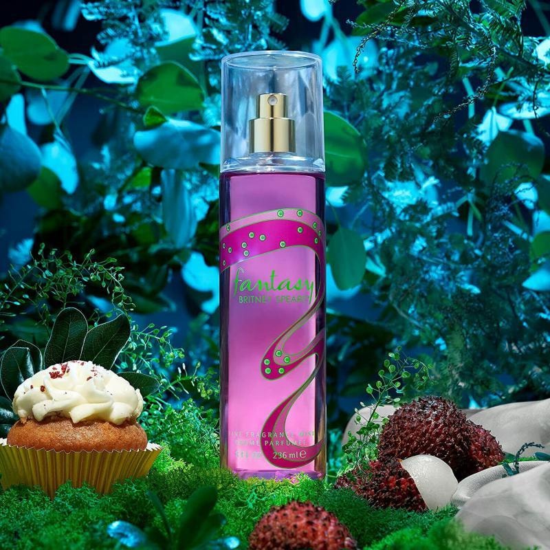 Britney Spears Fantasy Fragrance Mist 235ml (1 av 2)