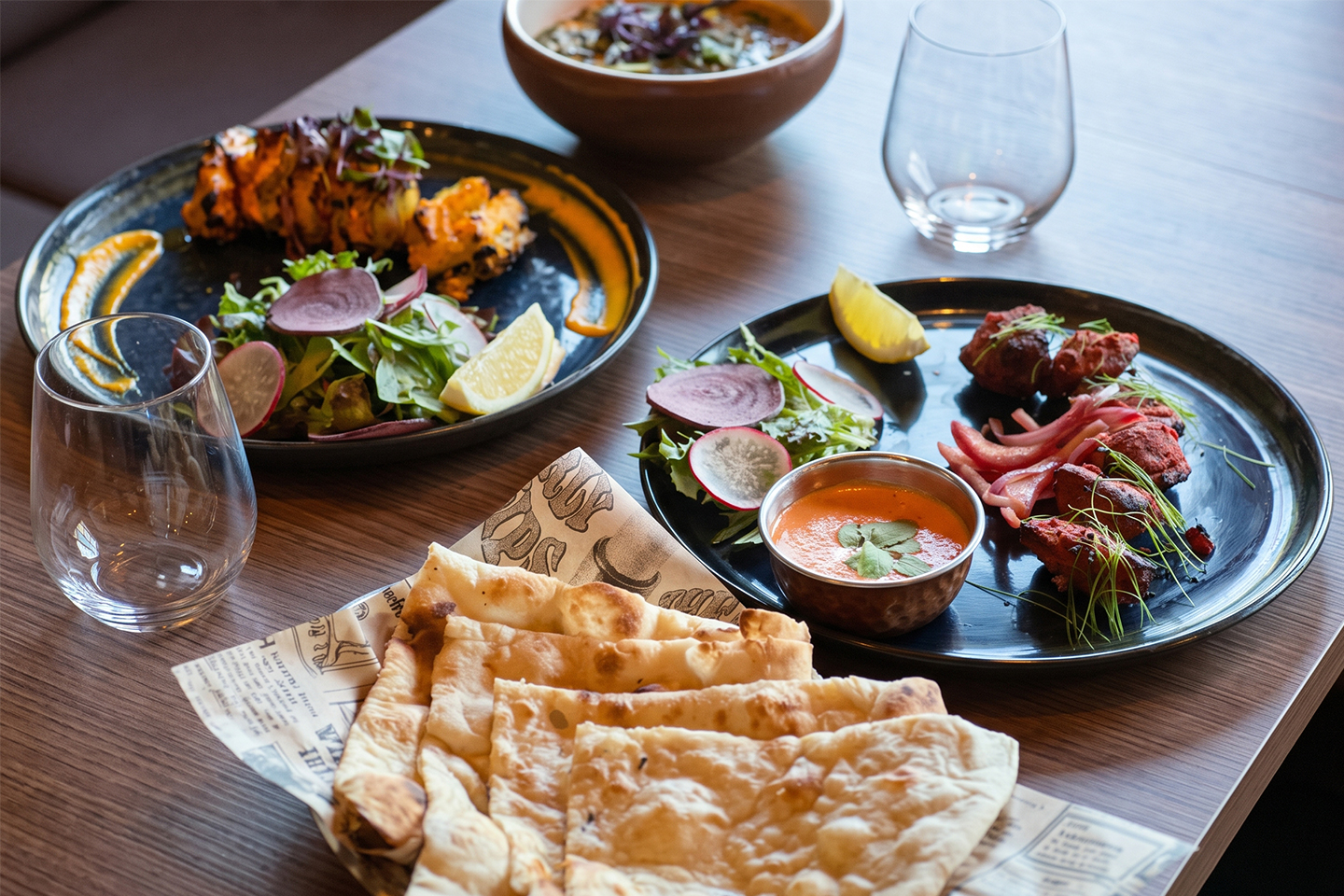 7-retters tasting meny - en reise gjennom autentiske indiske smaker hos Spicy Vibes
