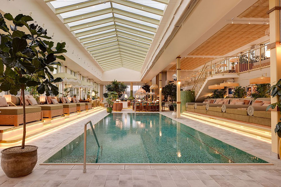 Spaentré till Bay Bay Pool Club på Hjortviken Country Club