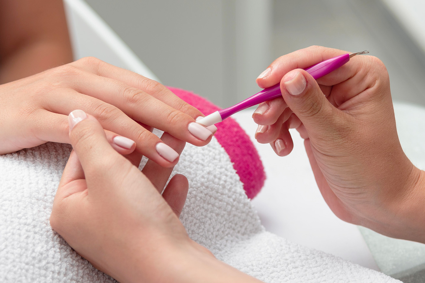 Manikyr hos Mermaid Beauty Center i Hornstull