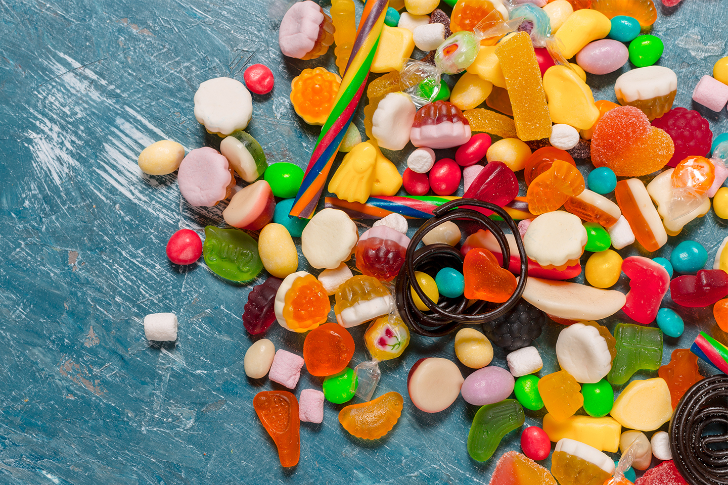 SUPERPRIS! på 1KG godteri i løsvekt hos Sweets & Shakes - Grønlands søteste stoppested!