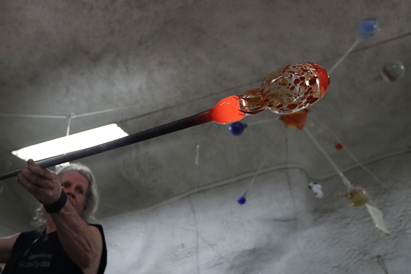 Glasblåsning för 1-7 personer hos Stievens Glashytta i Gamlestaden