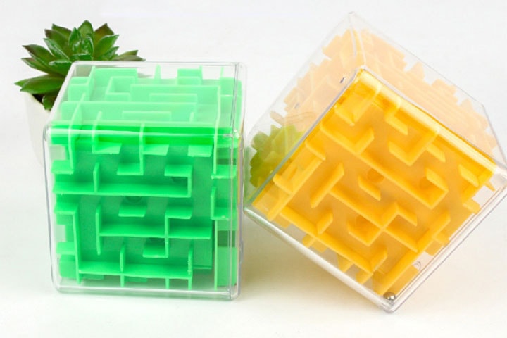 3D kub med labyrint (3 av 6)