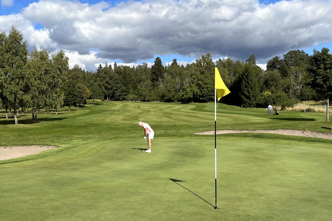Heldag med golf för 2 personer på Vassunda Golfklubb (2 av 7) (3 av 7)