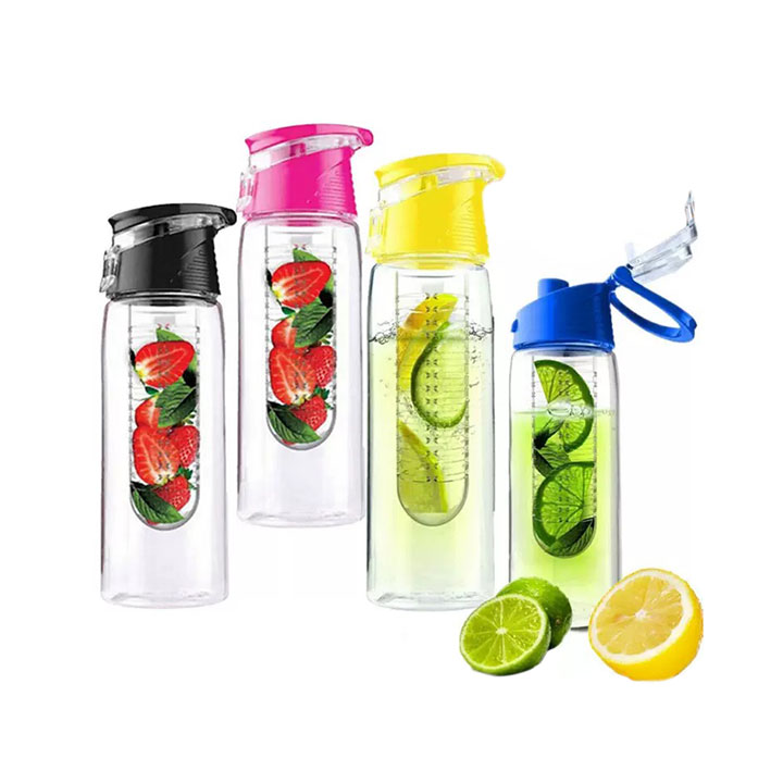 Vannflaske med fruktbeholder