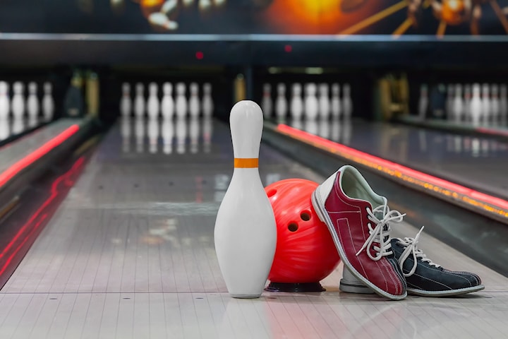 1 timmes bowling för 2 - 4 personer inkl. skor hos Sportcenter Syd
