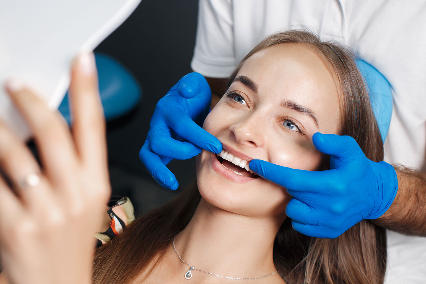 Tandläkarundersökning och Airflow hos Wasa Tandklinik, Vasastan