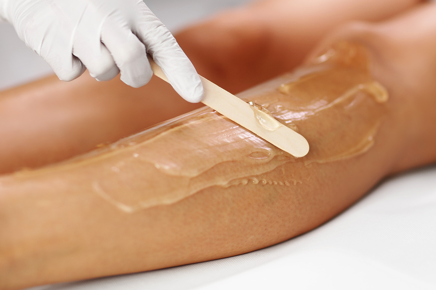 Hårborttagning med sockervaxning hos Beauty by Vera Florica Bålsta